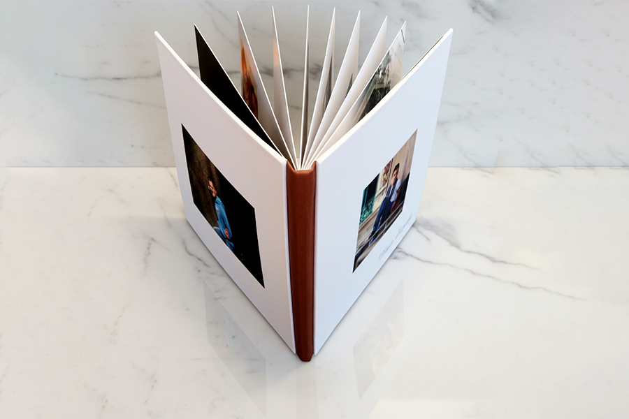 Fotobook-Portafa-Contraportada-vista-frontal-mi-album-home.webp.webp